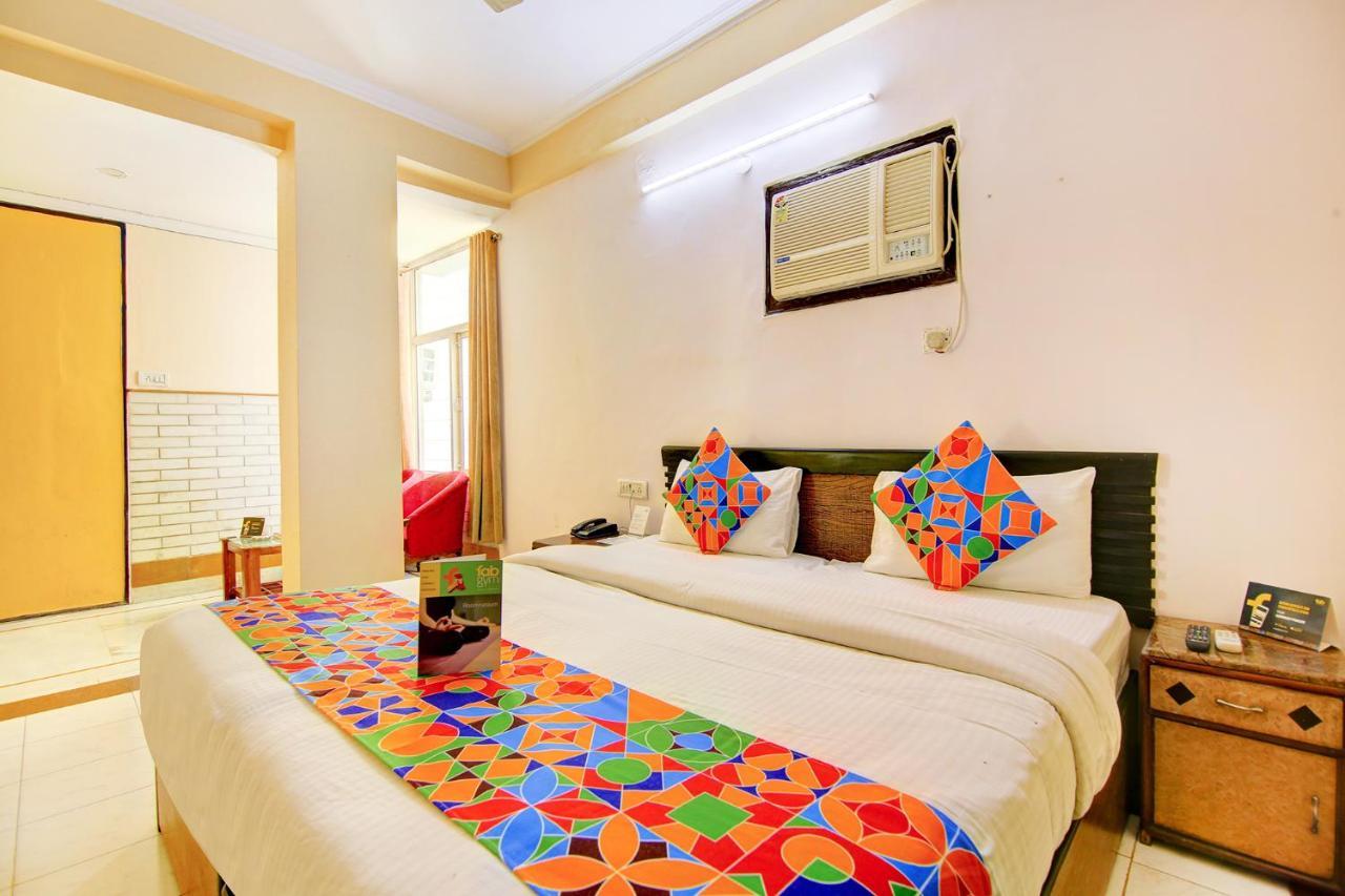 דלהי Fabhotel Le Heritage Karol Bagh מראה חיצוני תמונה