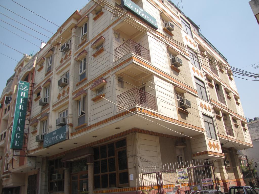 דלהי Fabhotel Le Heritage Karol Bagh מראה חיצוני תמונה