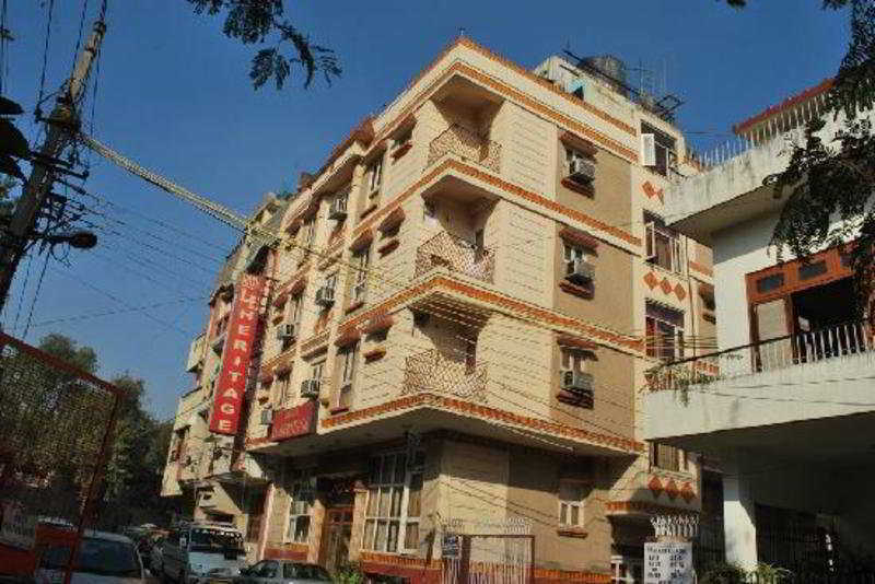 דלהי Fabhotel Le Heritage Karol Bagh מראה חיצוני תמונה